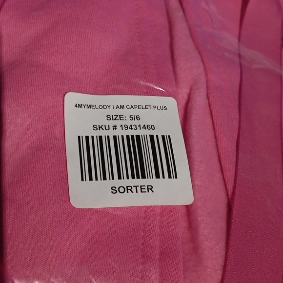 My Melody Figural Ears Girls Capelet size 5/6 - Picture 4 of 5